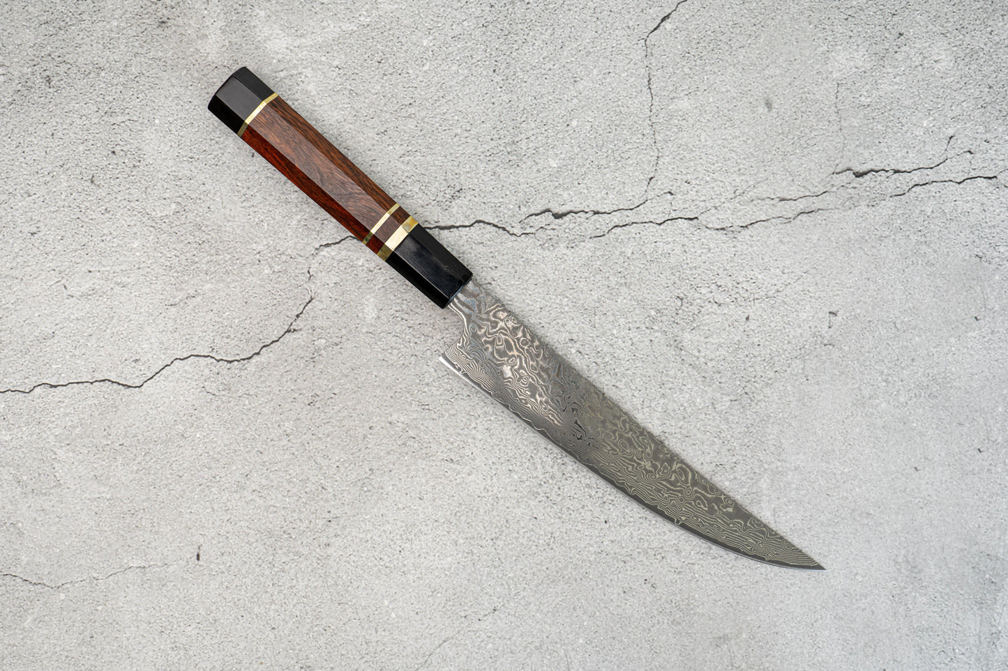 Couteau à fileter Noseto Kaji 210 mm, noyau en acier Damas VG-10, 67 couches de cornes de buffle, bois de fer