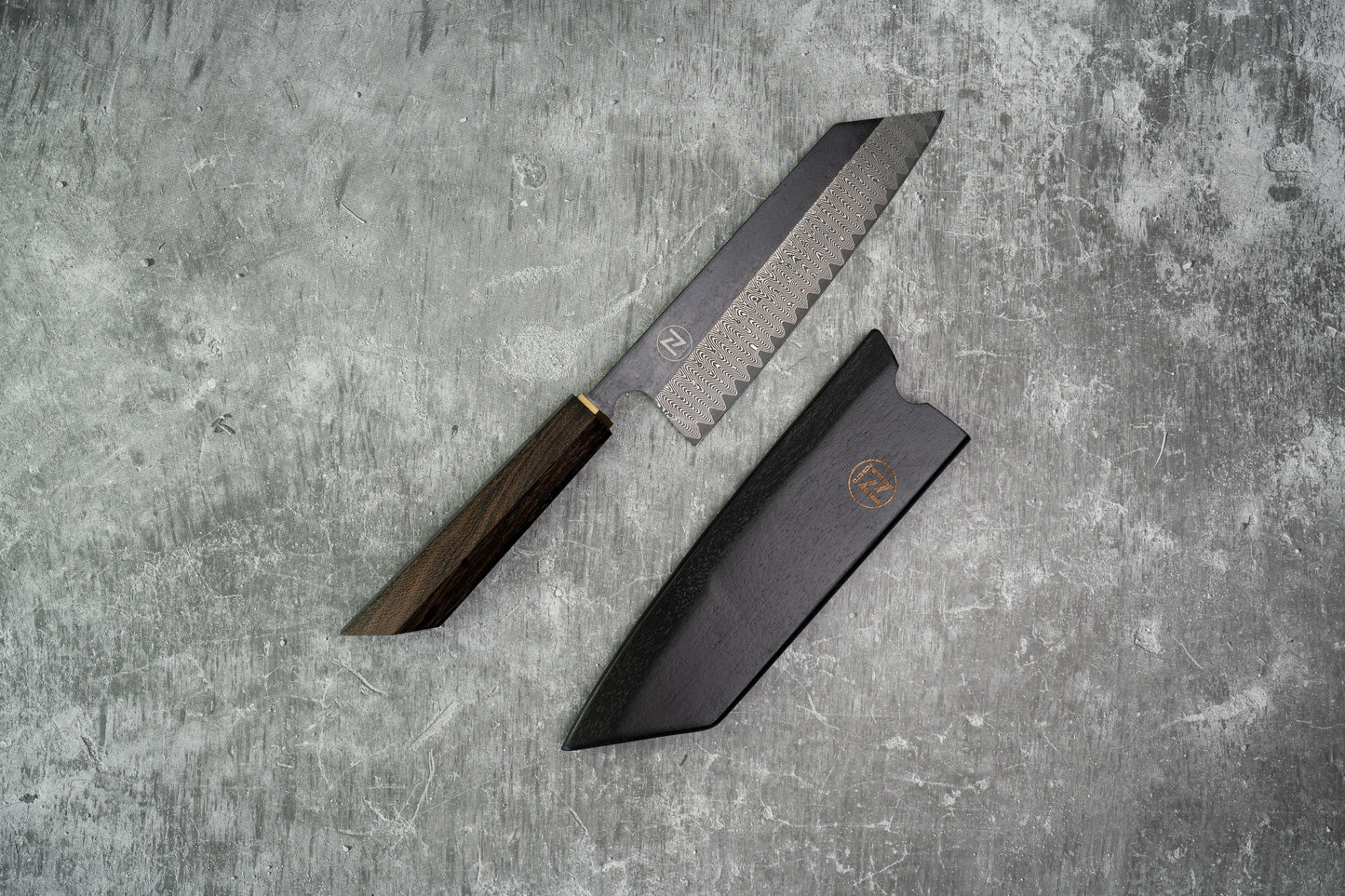 Couteau à lame fixe Noseto Bunka 180 mm 67 couches Damas VG10 avec manche en bois de ciricote