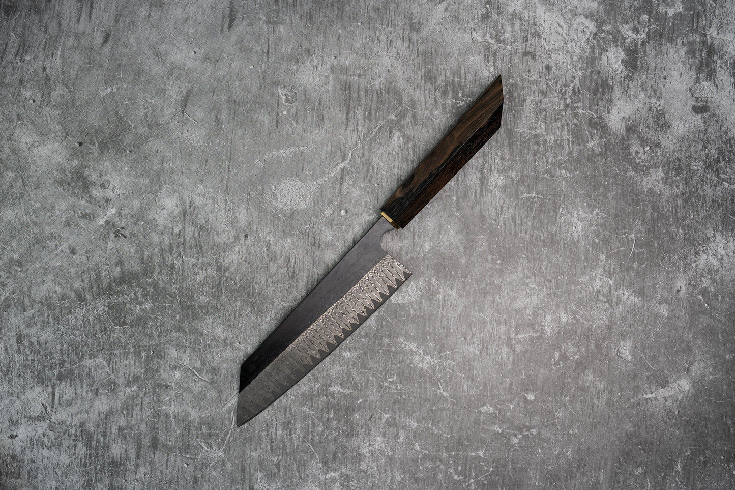 Couteau à lame fixe Noseto Bunka 180 mm 67 couches Damas VG10 avec manche en bois de ciricote