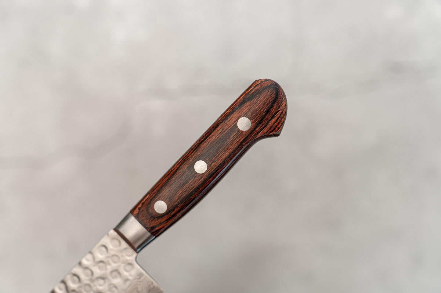 Seisuke VG10 Couteau japonais Damas Nakiri 17 couches, manche en acajou de 165 mm