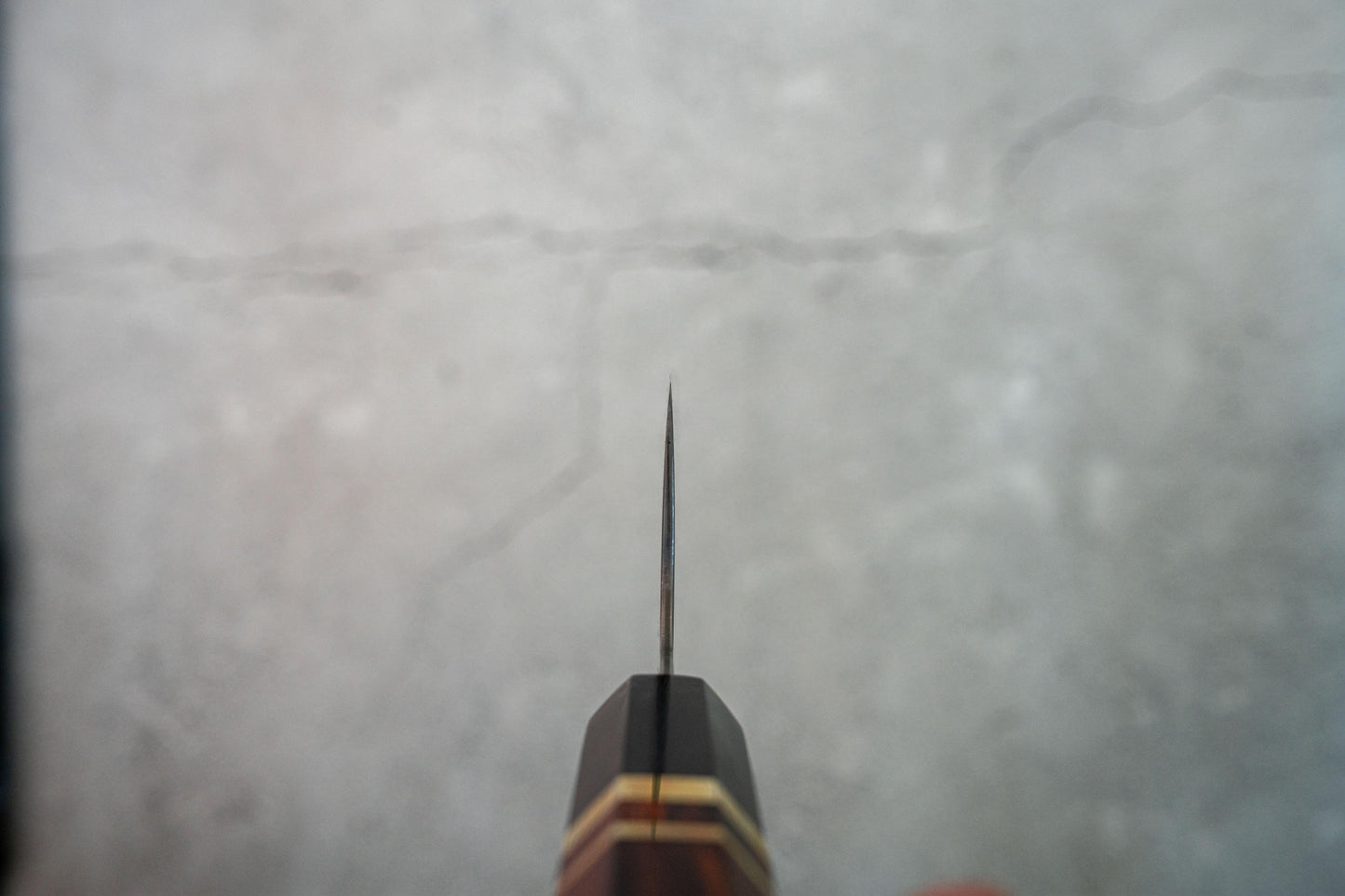 Couteau Noseto Kaji Nakiri 180 mm, Damas, noyau en acier VG-10, 67 couches, cornes de buffle, bois de fer