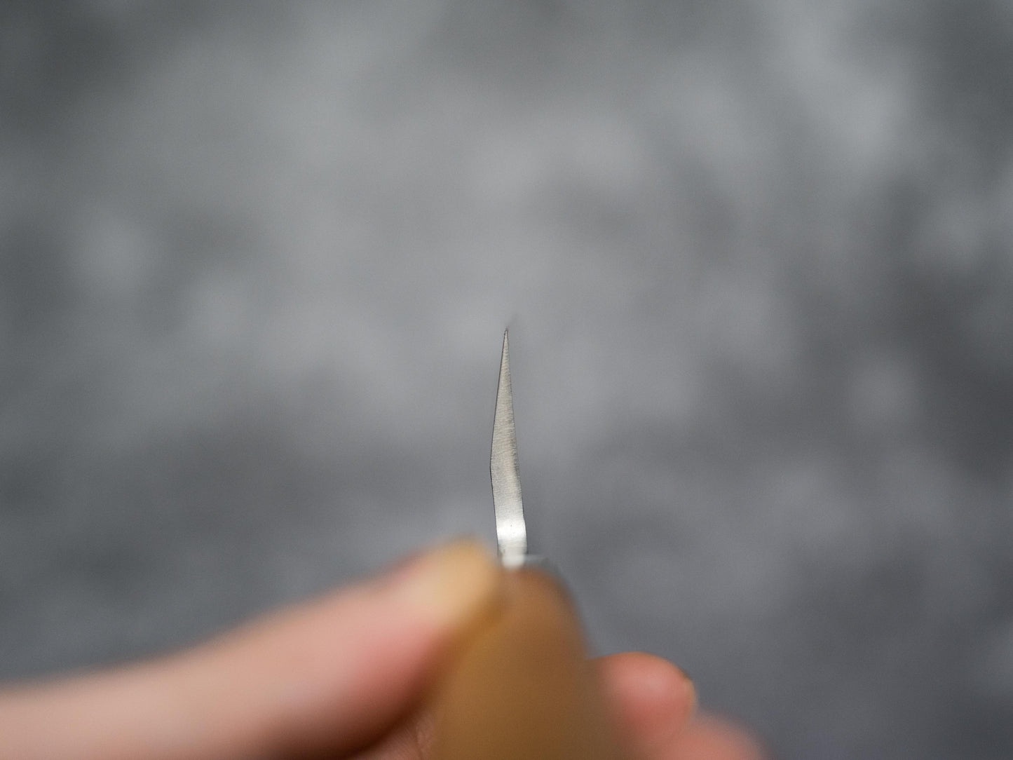 Noseto Deba 180 mm en acier forgé avec bois d'olivier naturel
