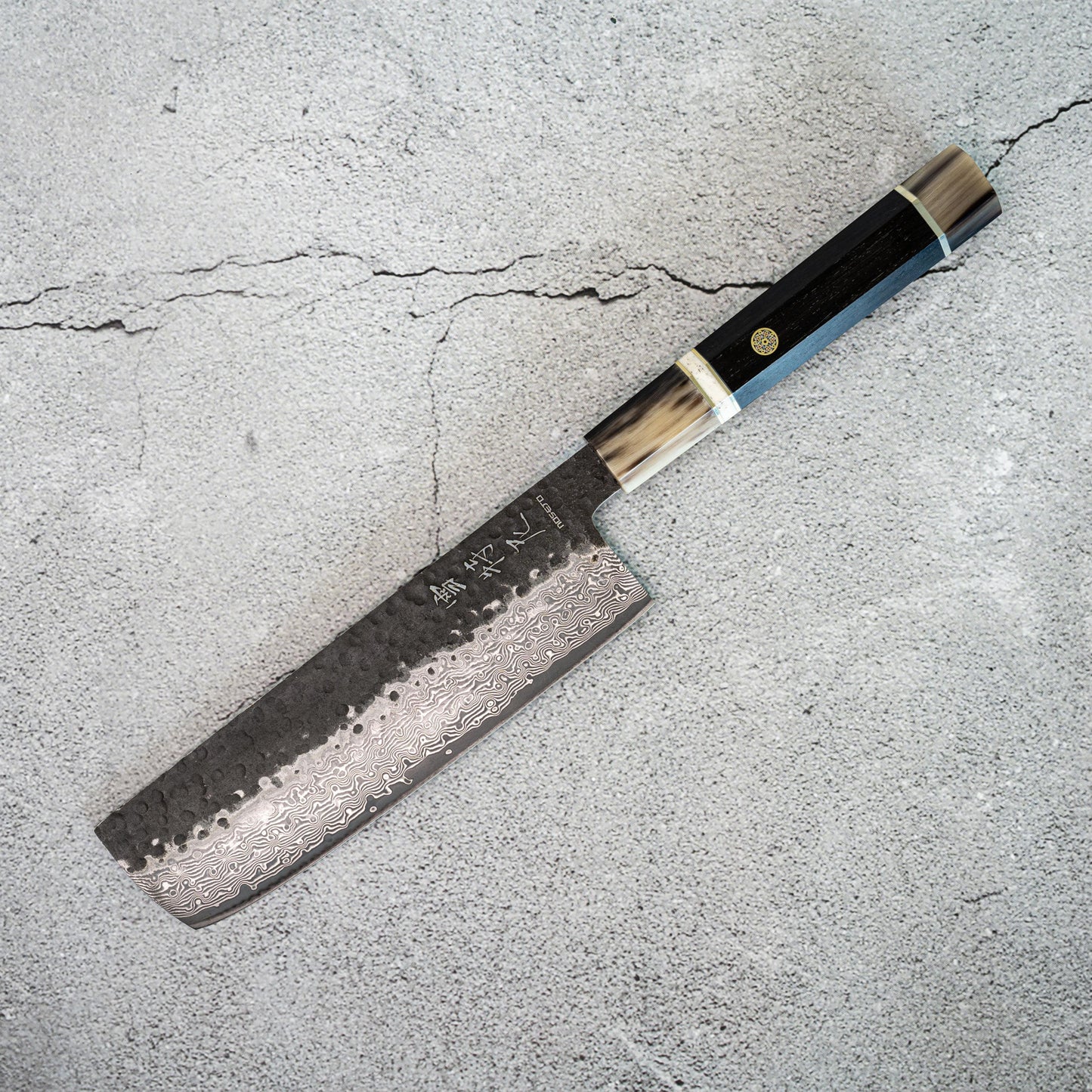 Noseto Vg10 67 couches Damas Tsuchime Finition Nakiri 180 mm Corne de buffle blanche Bois d'ébène