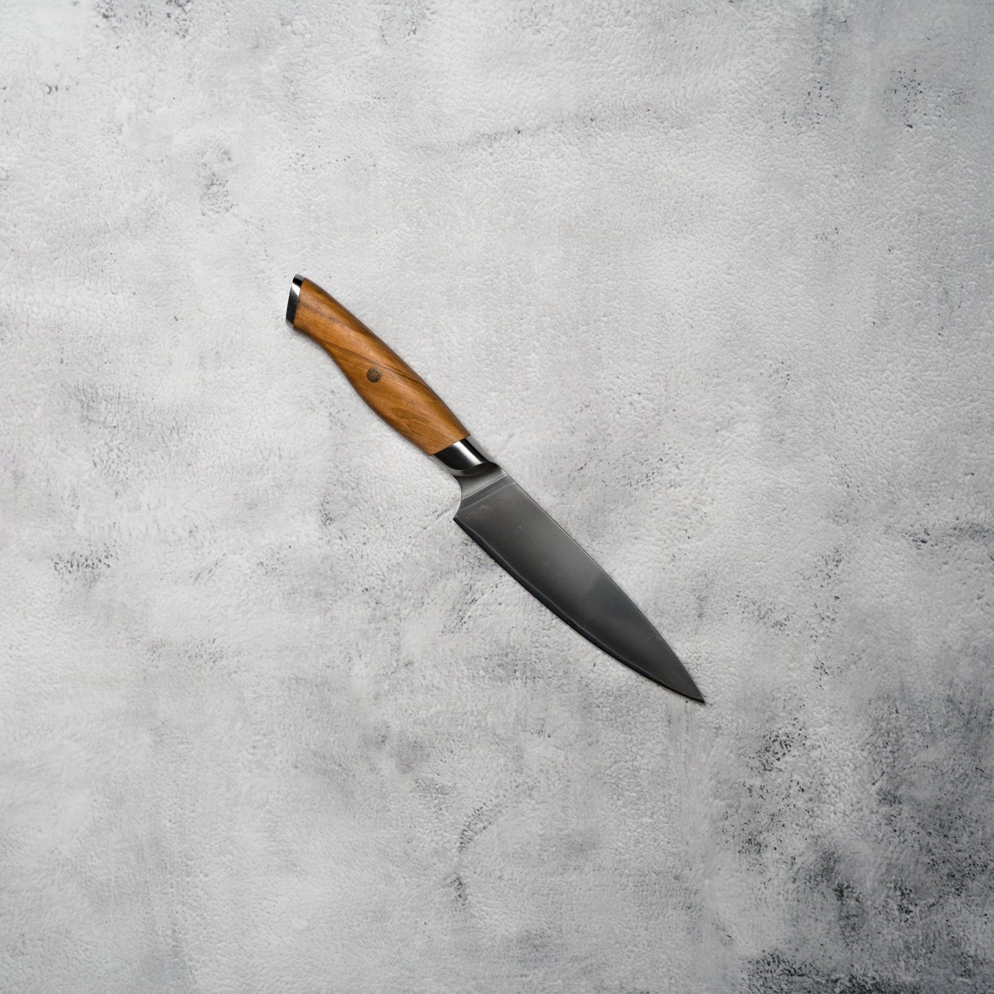 Noseto 3-Layer Cladding AUS-10 Petty 135 mm – Olive Wood Handle