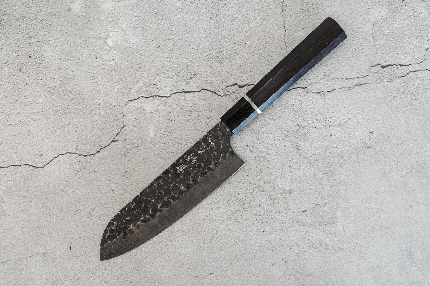 Couteau Santoku Noseto en acier inoxydable à haute teneur en carbone, manche octogonal en ébène, 170 mm