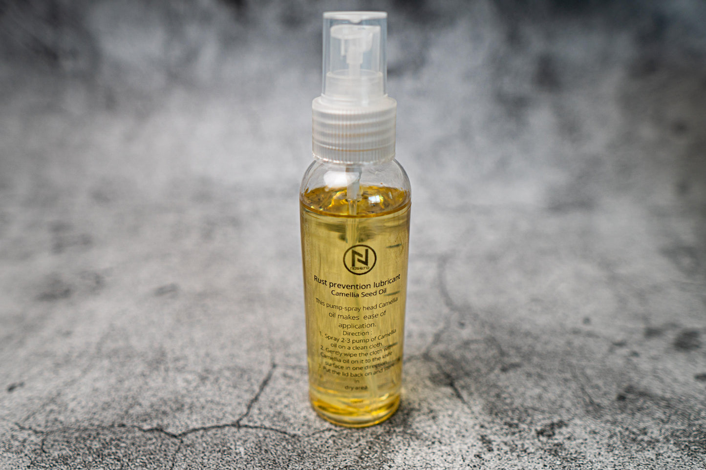 Huile de camélia Noseto en flacon vaporisateur de 100 ml