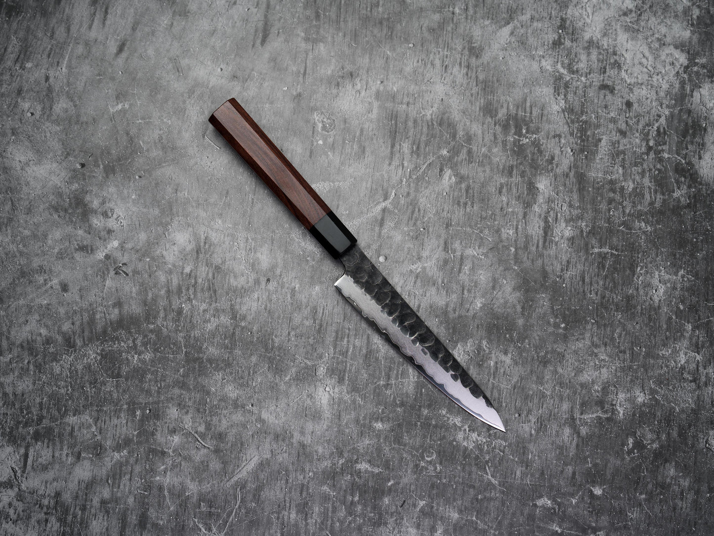 Noseto Neno 150 mm Petty 3 couches en acier au carbone avec bois rouge et corne de buffle