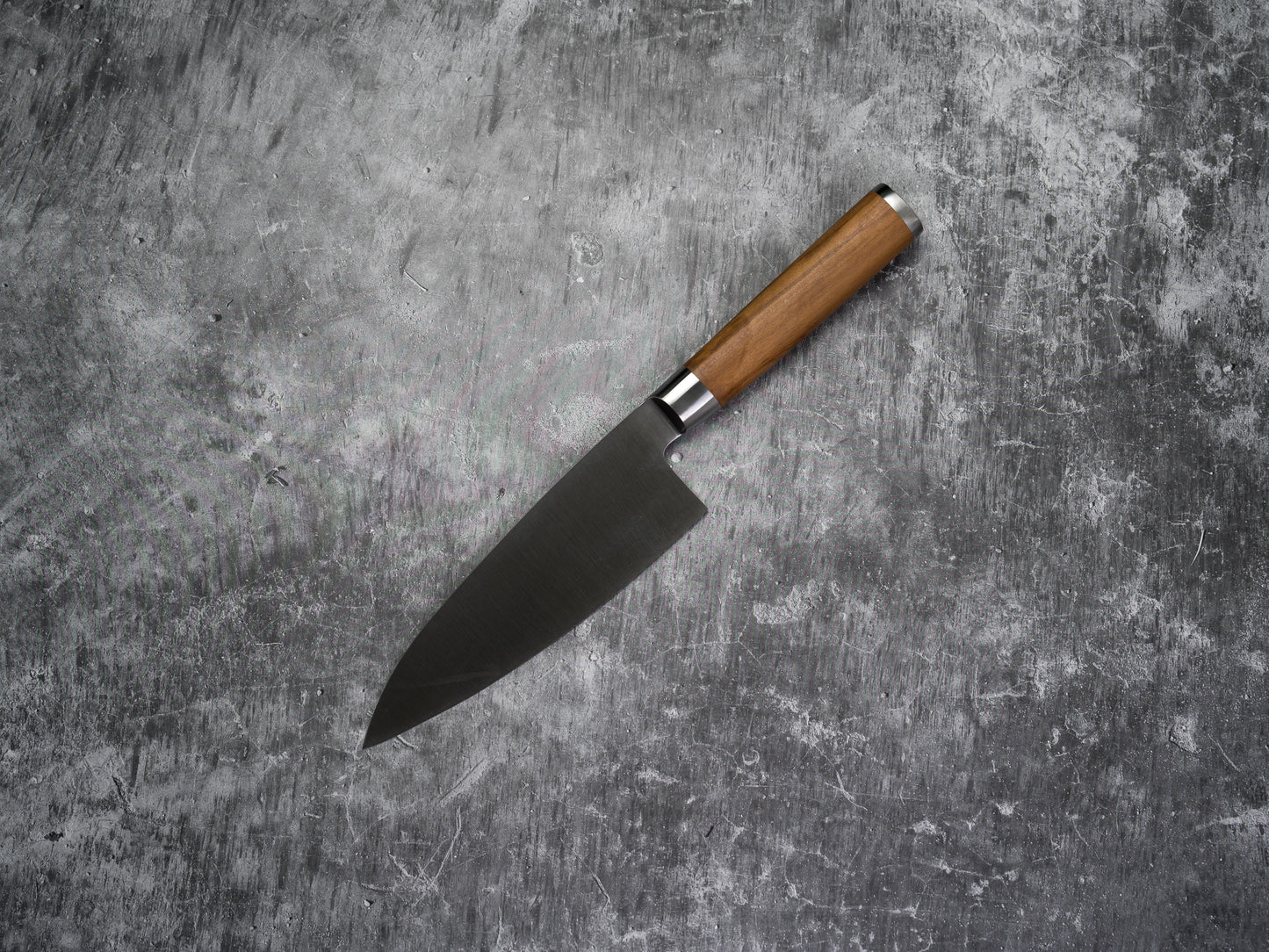 Noseto Deba 180 mm en acier forgé avec bois d'olivier naturel