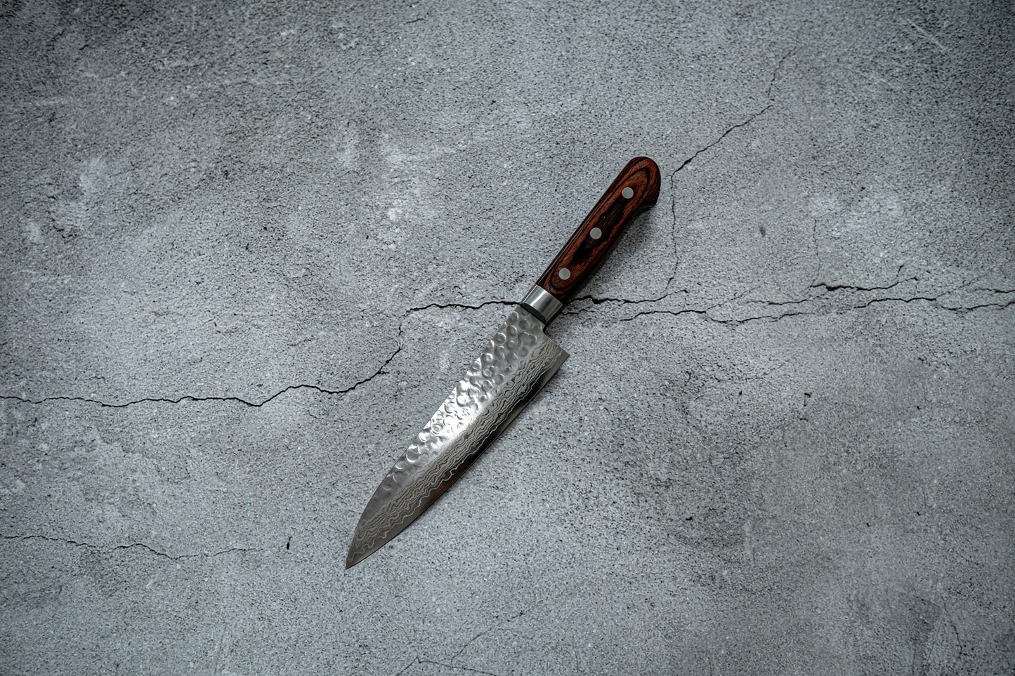 Seisuke VG10 17 Layer Damascus Gyuto Japanese Knife 210mm Mahogany Handle