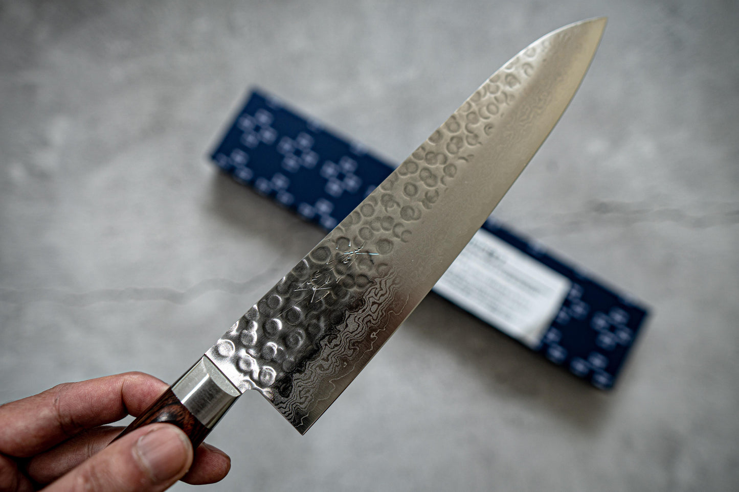 Seisuke VG10 17 Layer Damascus Gyuto Japanese Knife 210mm Mahogany Handle