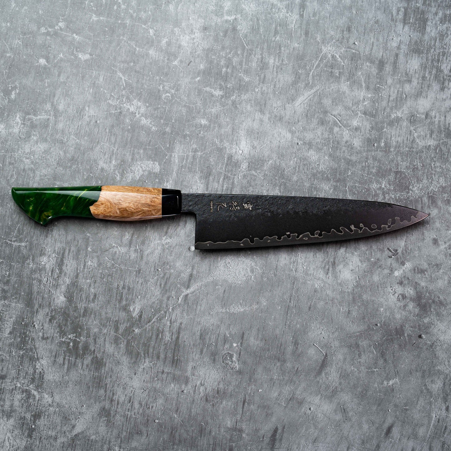 Noseto Arai Gyuto 210 mm 3 couches, noyau en acier poudré MD606 teinté noir avec résine et bois stabilisé