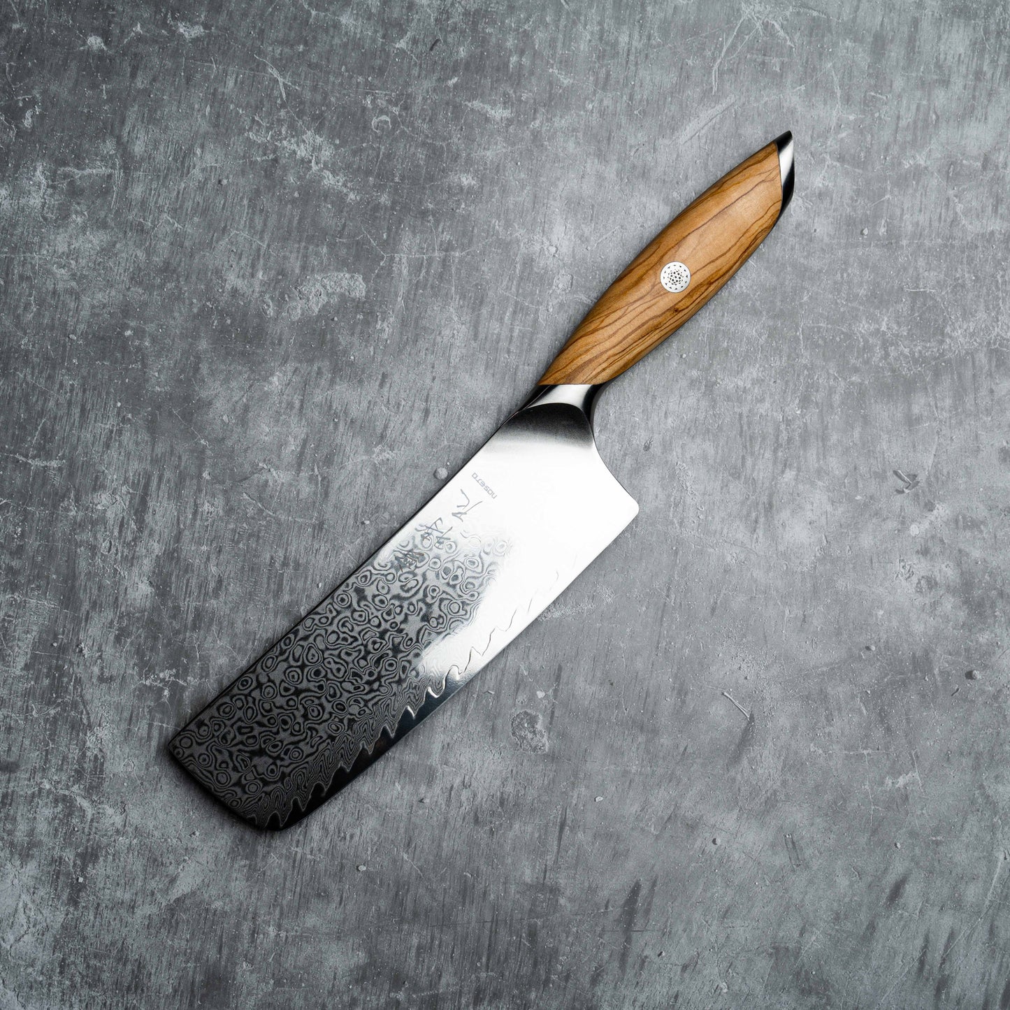 Couteau à lame Nakiri Noseto Batsu 180 mm, 73 couches, en acier damas avec manche en bois d'olivier