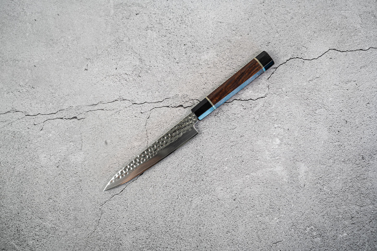 Noseto Suki Petty 67 Layers Damascus Hammered with Desert Iron Wood Handle