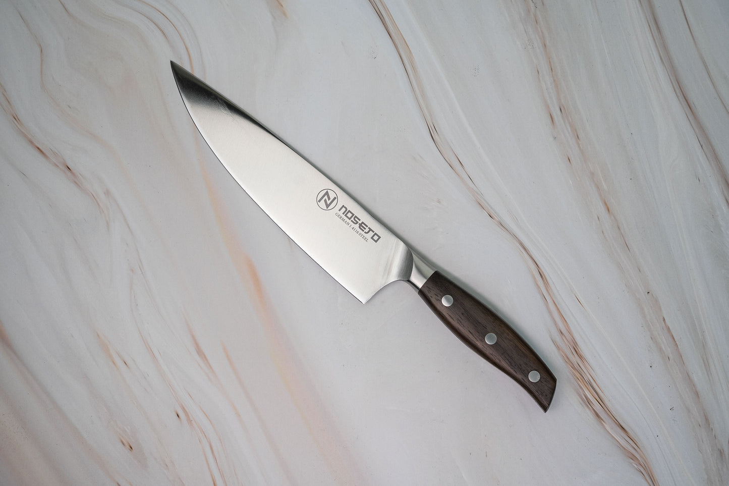 Couteau de chef allemand NOSETO 210 mm en acier inoxydable de haute qualité avec manche en bois de santal rouge