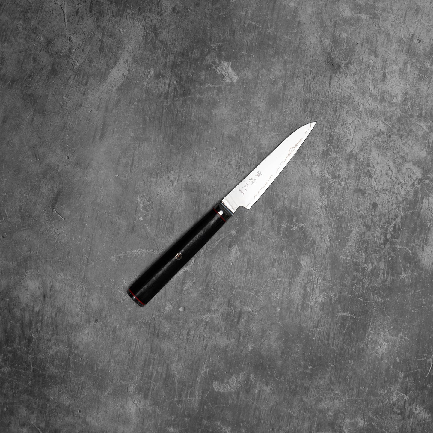 Couteau à éplucher Noseto Sumi 100 mm, 3 couches d'acier composite, noyau en acier VG-10, manche en fibre de verre G-10