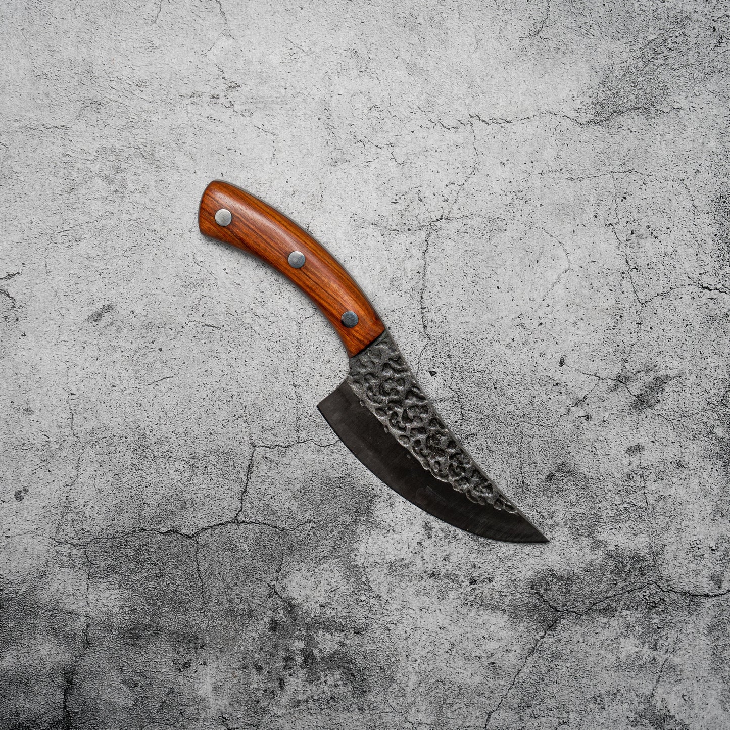 Couteau de boucher Noseto 135 mm avec étui en cuir et manche en palissandre