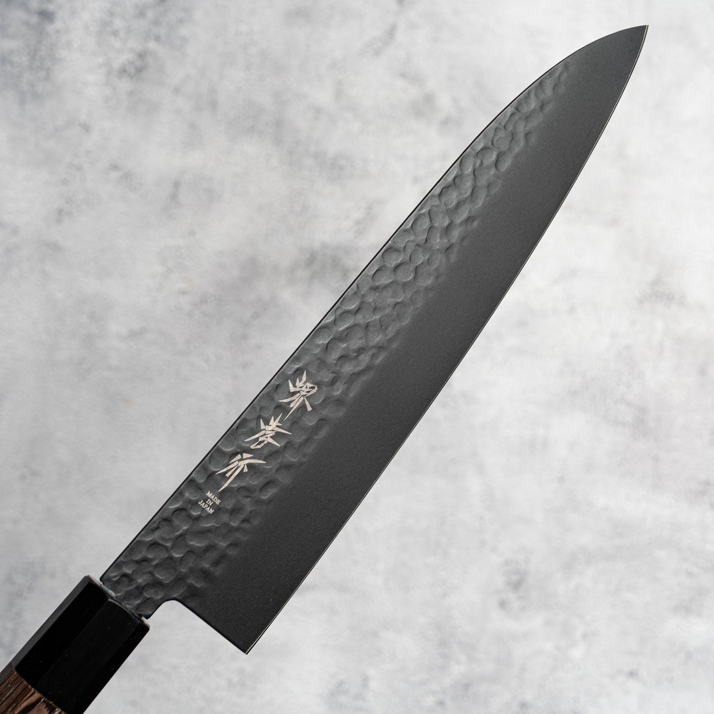 Sakai Takayuki Gyuto 240 mm Kurokage VG10 martelé revêtement en téflon poignée wengé
