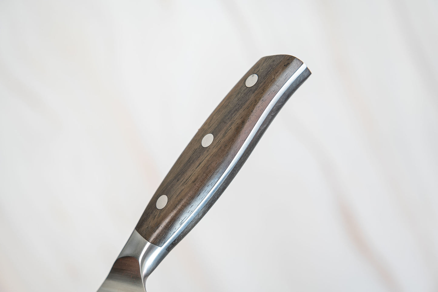 Couteau de chef allemand NOSETO 210 mm en acier inoxydable de haute qualité avec manche en bois de santal rouge