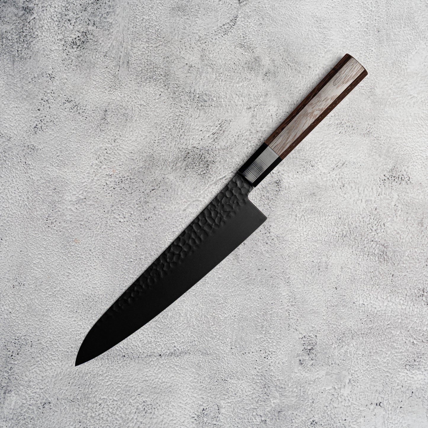 Sakai Takayuki Gyuto 210 mm Kurokage VG10 martelé revêtement en téflon poignée wengé