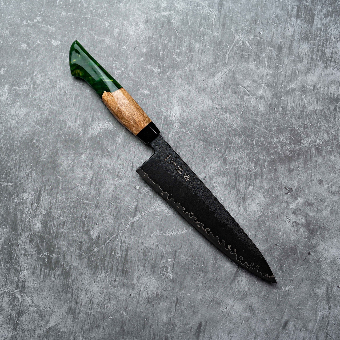 Noseto Arai Gyuto 210 mm 3 couches, noyau en acier poudré MD606 teinté noir avec résine et bois stabilisé