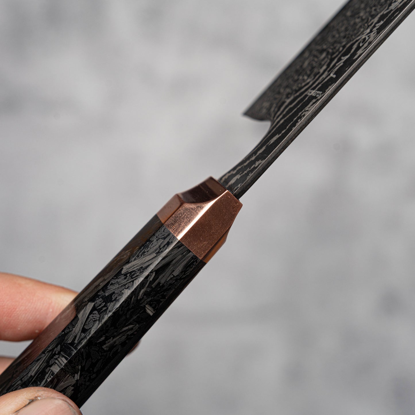 Noseto Masu 135 mm Petty 67 couches Aus-10 Damas avec renfort en cuivre et fibre de carbone