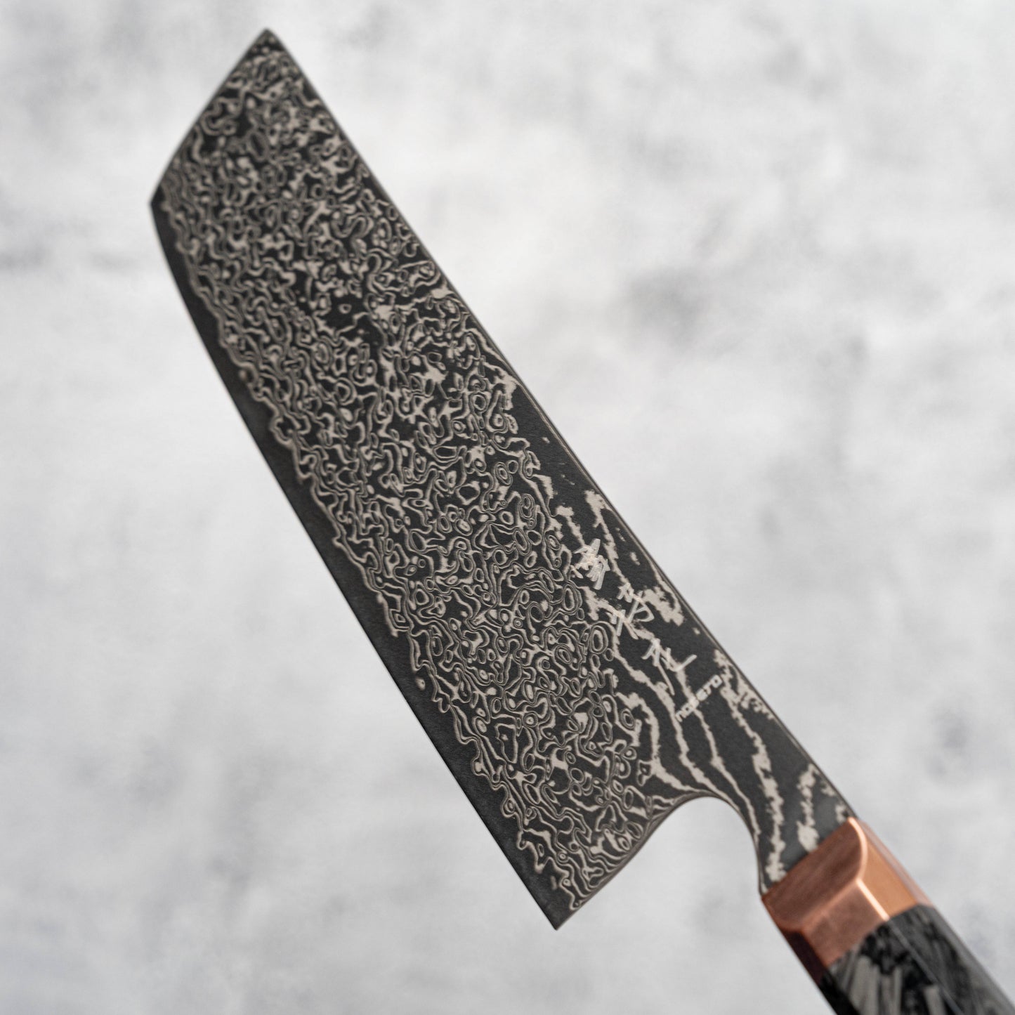 Couteau Nakiri Noseto Masu 170 mm, 67 couches, acier Damas Aus-10, avec renfort en cuivre et fibre de carbone