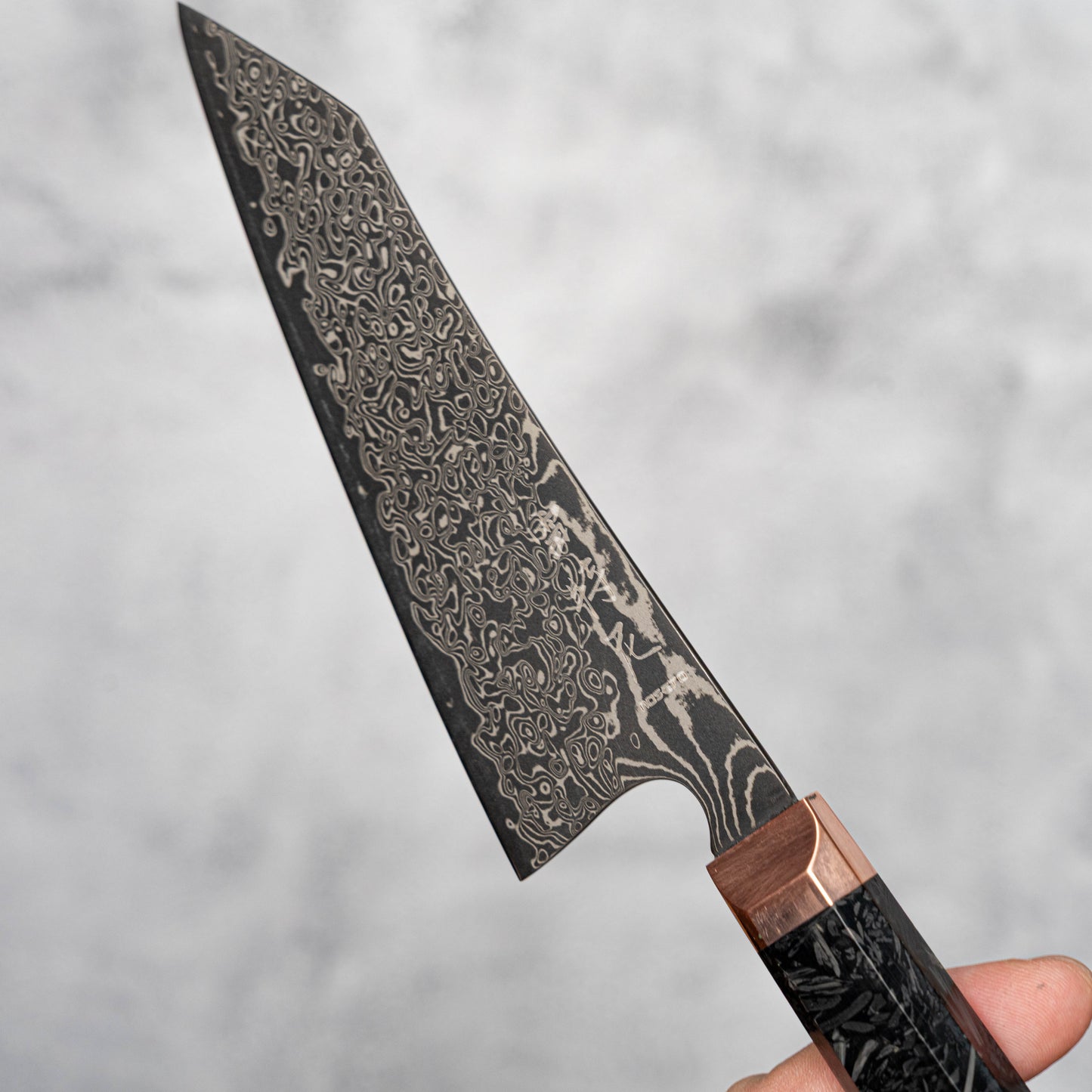 Noseto Masu 135 mm Petty 67 couches Aus-10 Damas avec renfort en cuivre et fibre de carbone
