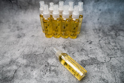 Huile de camélia Noseto en flacon vaporisateur de 100 ml