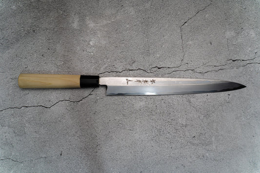 Sakai Takayuki Uzushio Couteau japonais No.2 Yanagiba en acier blanc, manche Magnolia de 270 mm