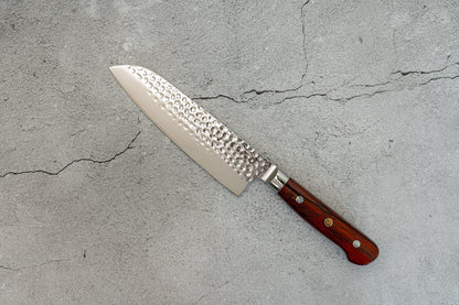 Couteau Santoku Damas martelé Noseto Yohan 180 mm, manche occidental en palissandre