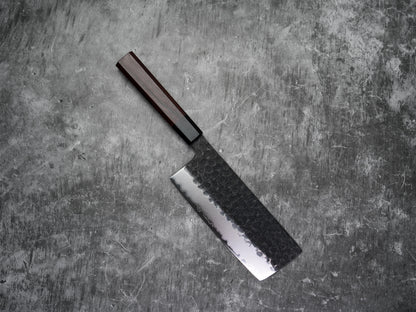 Nakiri Noseto Neno 180 mm de haut, 3 couches d'acier au carbone avec bois rouge et corne de buffle