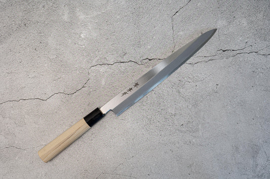 Couteau japonais Yanagiba en acier blanc Sakai Takayuki Kasumitogi, manche en magnolia