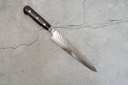 Couteau à trancher Noseto Yohan en acier damas martelé 210 mm, manche occidental en palissandre