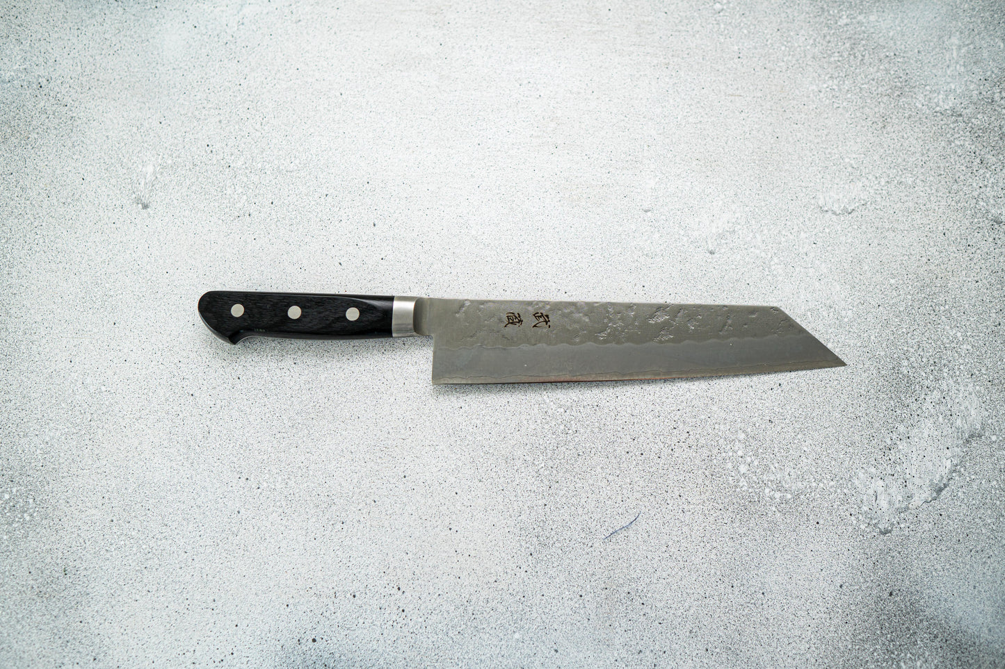 KIRITSUKE BUNKA SILVER STEEL #3 NASHIJI WESTERN HANDLE 210MM