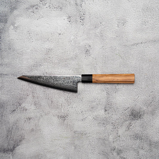 Couteau à lame fixe Nato Honesuki 150 mm, 67 couches, Damas, bois d'olivier et corne de buffle