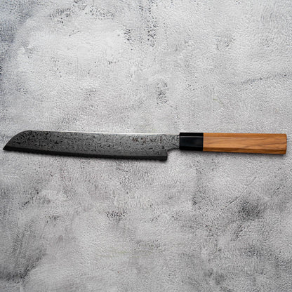 Couteau à pain Noseto Nato 210 mm 67 couches Damas avec bois d'olivier et corne de buffle