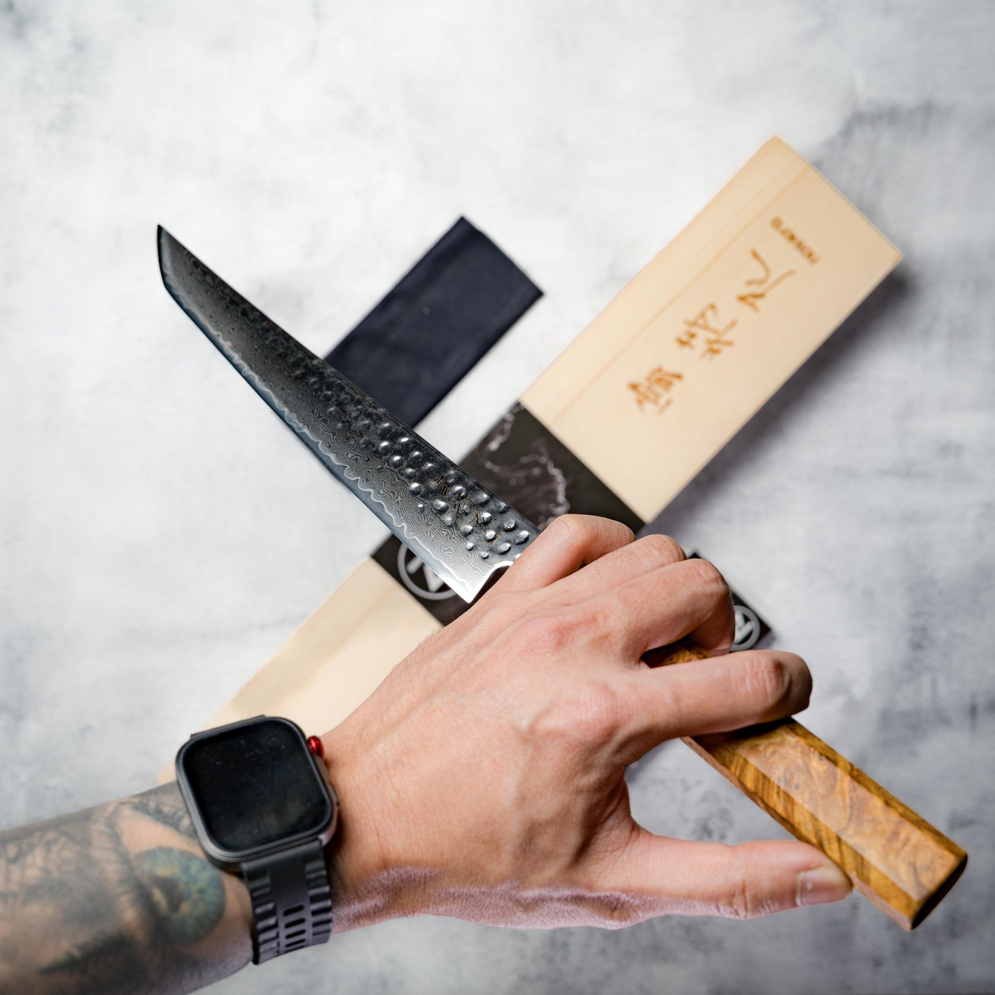 Noseto Tana 240mm Sakimaru VG-10 Damascus Slicing Knife with Stabilized Burl & White Buffalo Horn