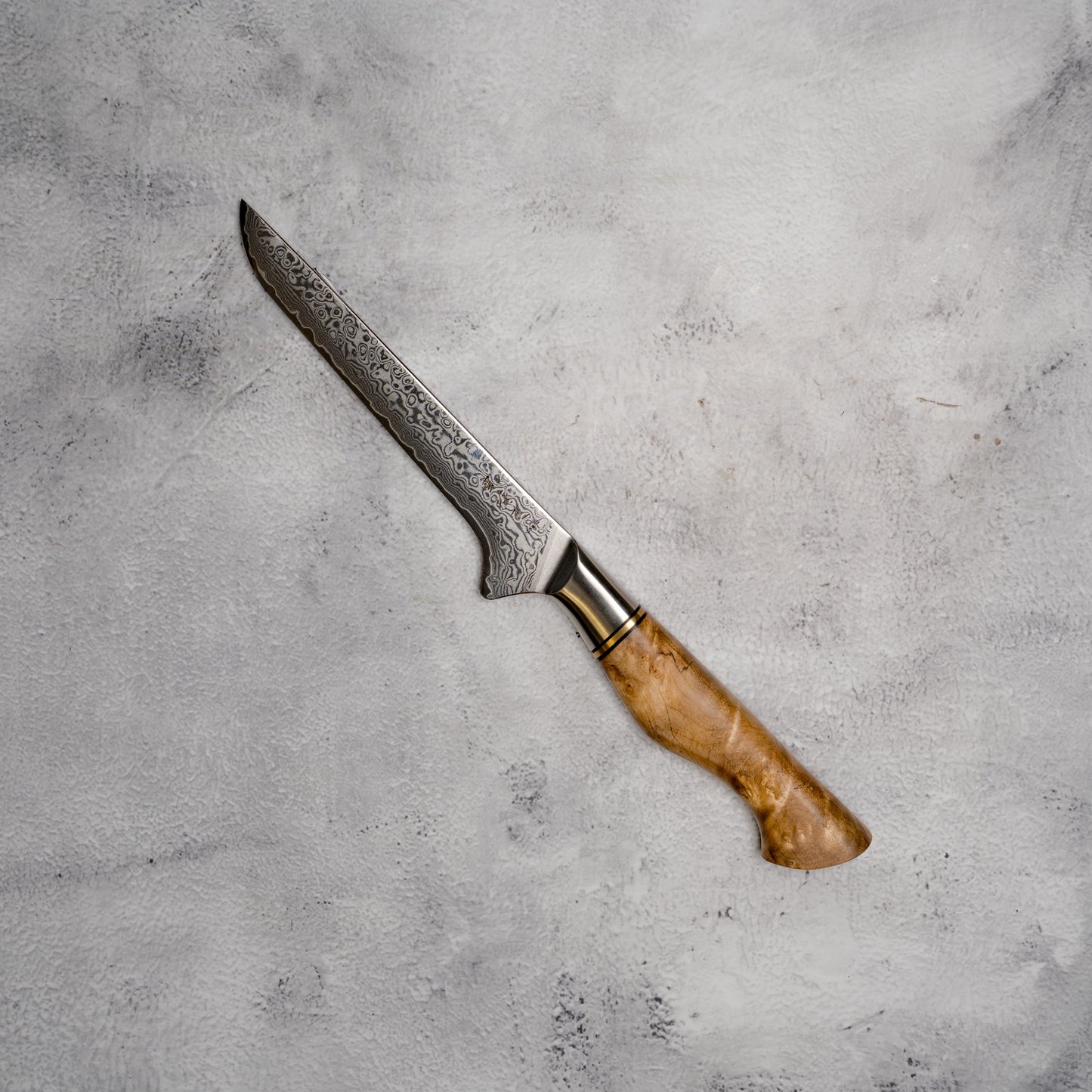 Boning Amatsubu Boning 165mm VG-10 67 Layers Damascus Steel with Figured Sycamore Wood Handle