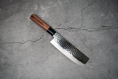 Couteau japonais Nakiri martelé Kanetsune DSR-1K6 165 mm, manche en bois de pakka rouge