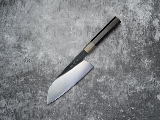 Couteau Santoku Noseto Fuka 180 mm avec manche en ébène et buffle