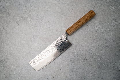 Seisuke Tsukikage AUS10 Migaki Fini Martelé Damas Nakiri Couteau japonais 170mm Manche en chêne