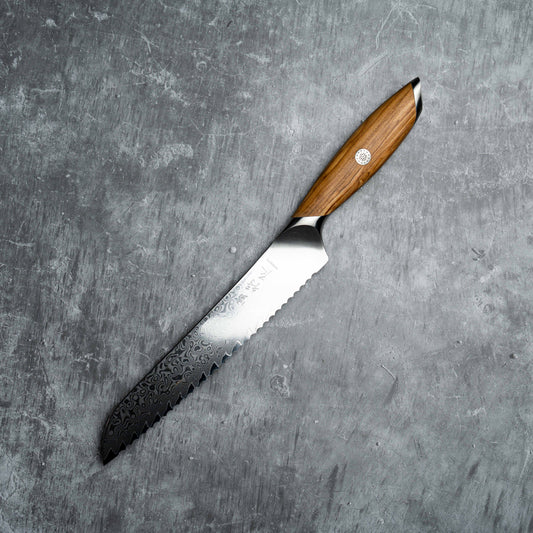 Couteau à pain Noseto Batsu 210 mm, 73 couches d'acier Damas avec manche en bois d'olivier