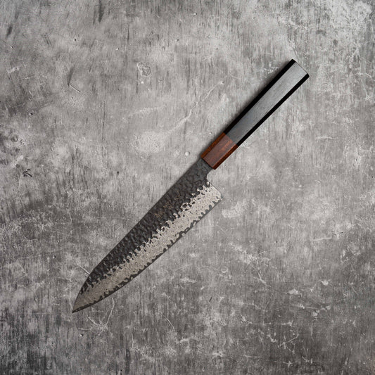 Noseto Kuki Gyuto 210 mm 67 couches Damas Tsuchime Finition Bois Pakka Noir