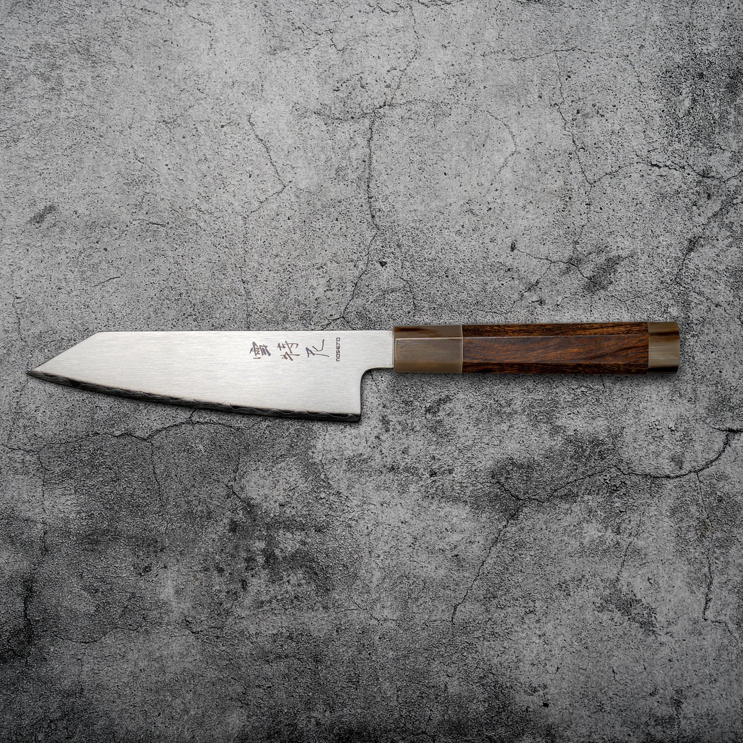 Noseto ZDP189 Bunka 165 mm avec bois de fer à dessert et corne de buffle blanche