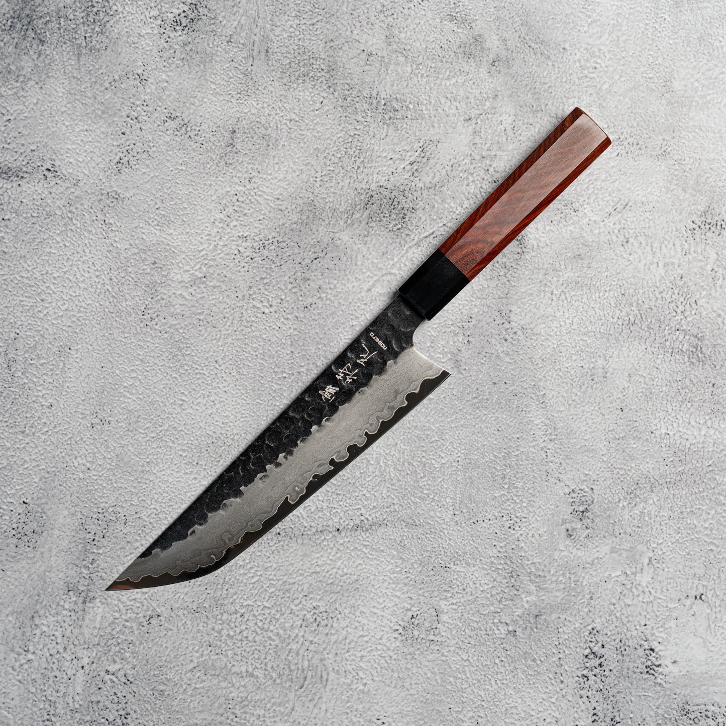 Noseto Neno 210 mm Sakimaru Gyuto 3 couches d'acier au carbone avec bois rouge et corne de buffle