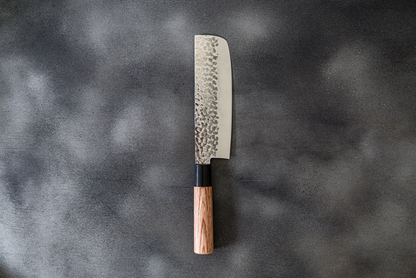 Couteau japonais Nakiri martelé Kanetsune DSR-1K6 165 mm, manche en bois de pakka rouge